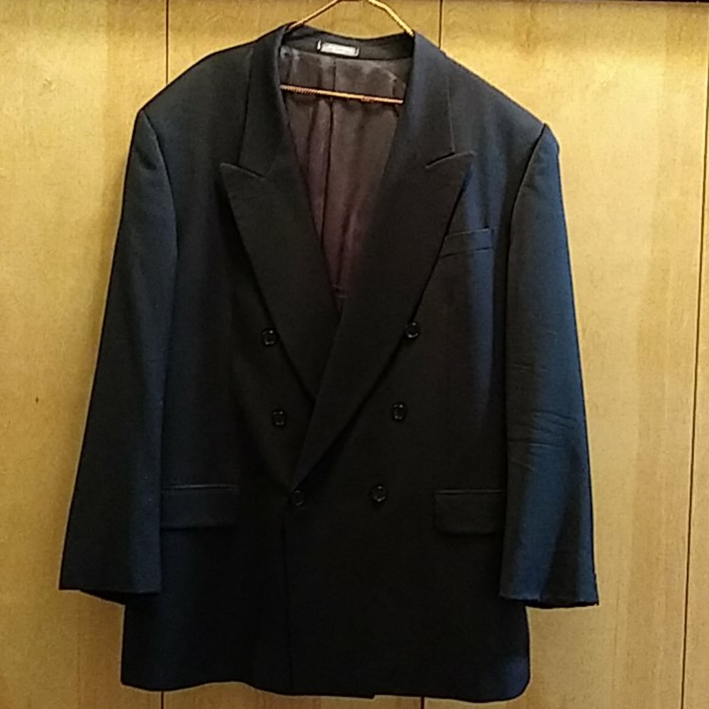 Navy sportcoat